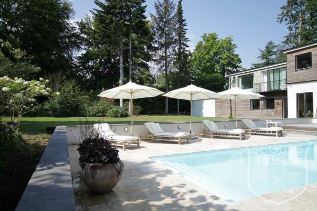 pool eksklusivt villa underjordisk garage arkitektur location scoutshonor (100 of 122)