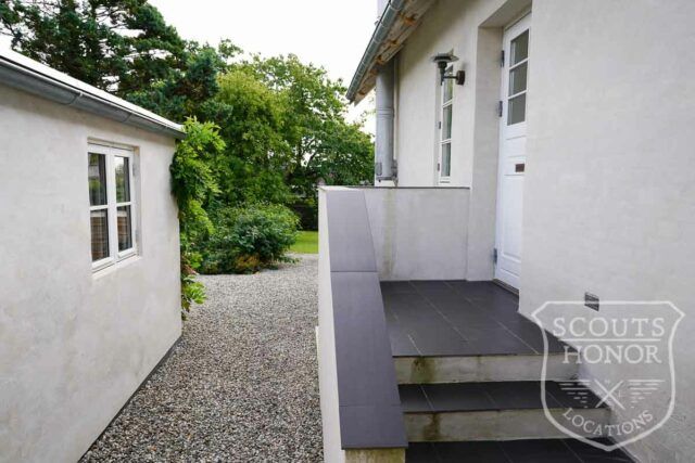 villa minimalistisk lyst stilfuld nordsjælland scoutshonor location denmark (76 of 77)