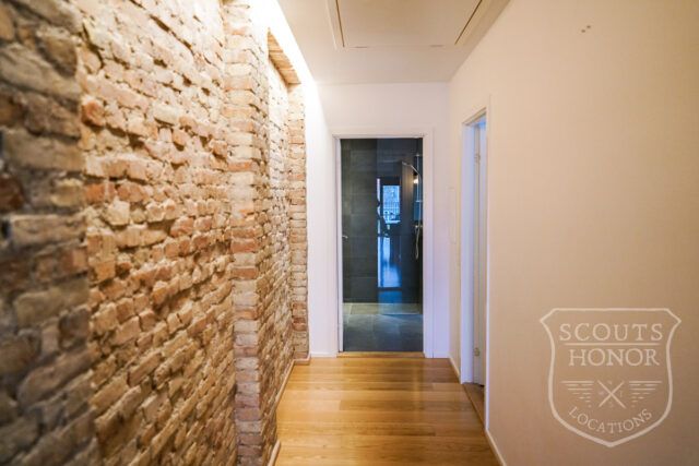 aarhus lejlighed rå mursten modern arkitekttegnet location denmark scoutshonor 11