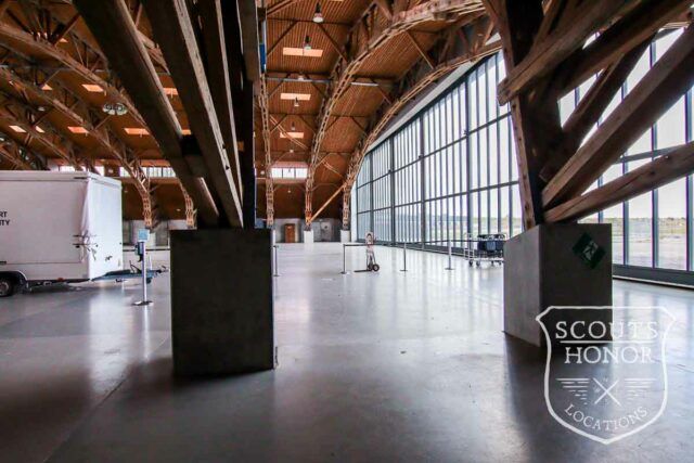hanger store vinduer lufthavn højt til loftet location denmark scoutshonor 28