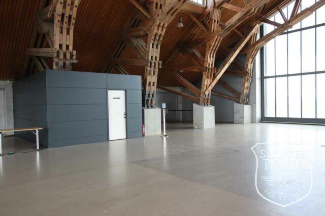 hanger store vinduer lufthavn højt til loftet location denmark scoutshonor 37