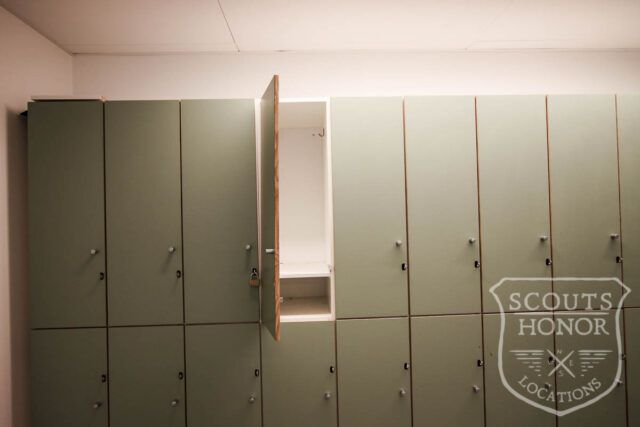 lockerroom omkldningsrum grnnefliser kbenhavn location copenhagen scoutshonor8of16
