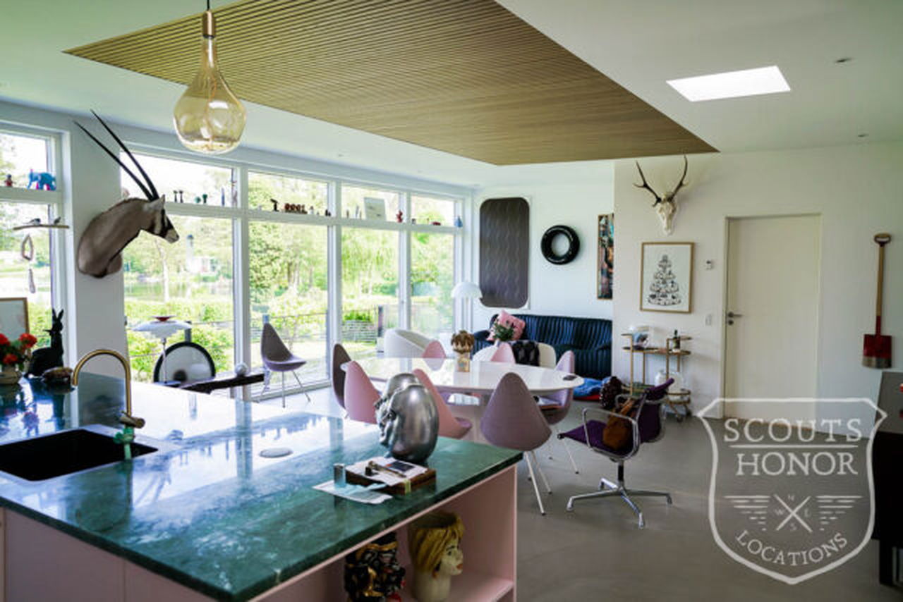 modern architecture pink kitchen udsigt til sø location denmark scoutshonor 71