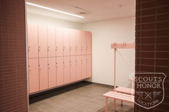 pinklockerroom omkldningsrum pinkfliser kbenhavn location copenhagen scoutshonor19of22