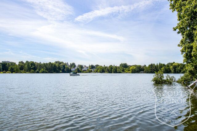 villa udsigt til sø idyllisk drivhus location denmark scoutshonor 41
