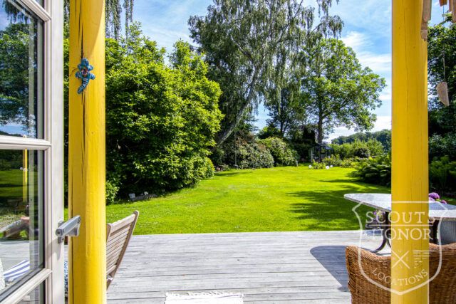 villa udsigt til sø idyllisk drivhus location denmark scoutshonor 59