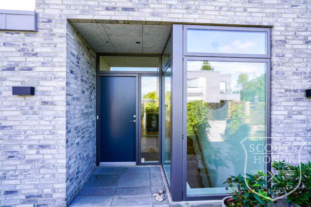 villa aarhus moderne glasvæg terrasse location denmark scoutshonor 06