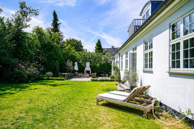 villa charlottenlund hyggelig have atrium location denmark scoutshonor 027