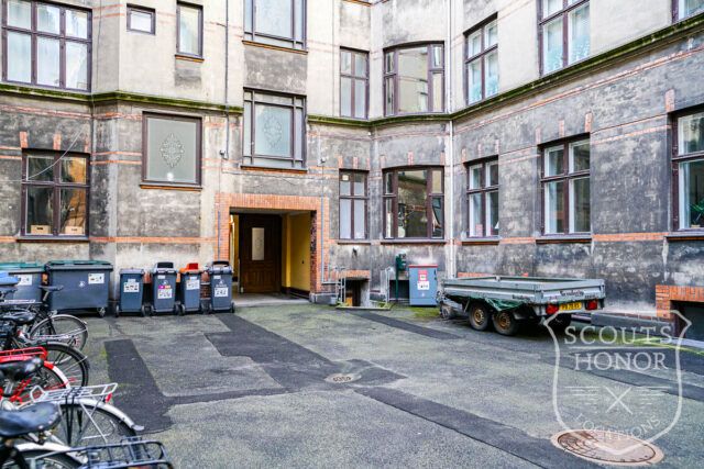 Østerbro herskabslejlighed klassisk opgang en suite location denmark scoutshonor 16