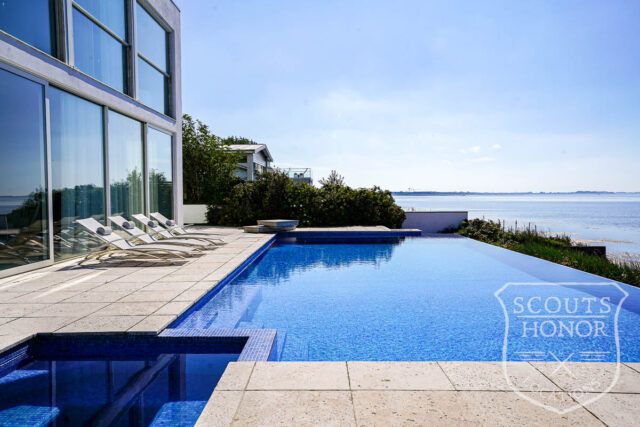 skåne outdoor pool luxury white on white location denmark scoutshonor 033
