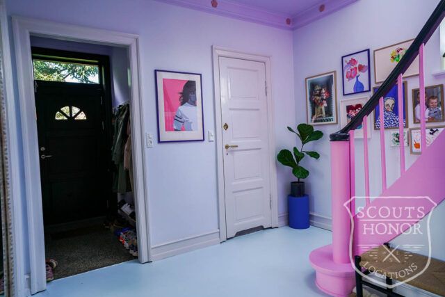 villa kastrup moderne funky malede lofter farver location denmark scoutshonor 093