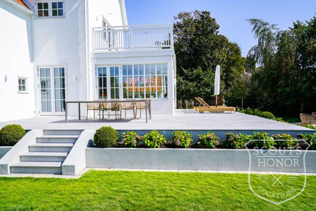 skåne overdækket pool moderne hvid villa location denmark scoutshonor 27