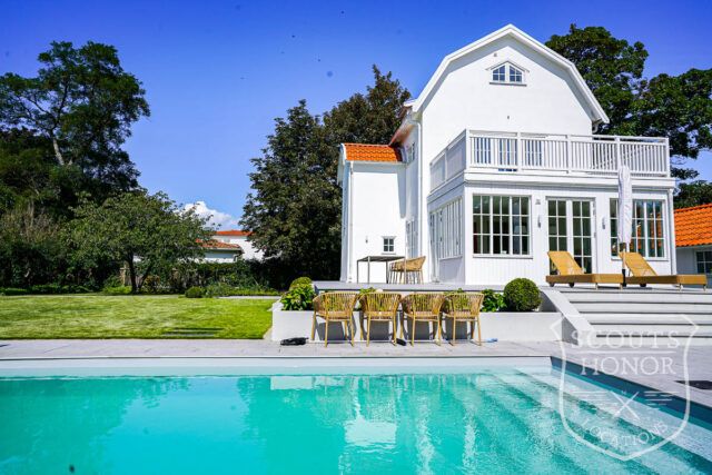 skåne overdækket pool moderne hvid villa location denmark scoutshonor 32