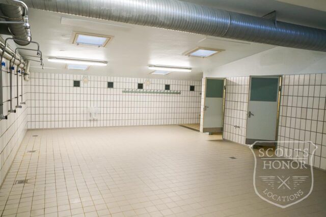 omklædningsrum locker room retro baderum location copenhagen scoutshonor locations 07
