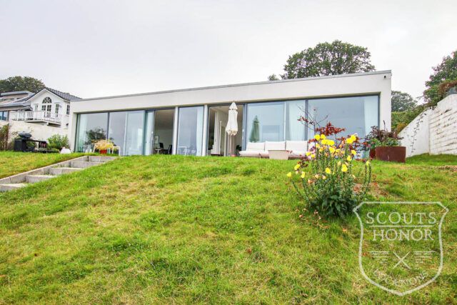 modern architecture minimalistic panoramic view white villa north zealand location denmark scoutshonor 15