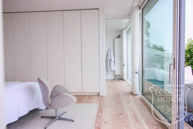 modern architecture minimalistic panoramic view white villa north zealand location denmark scoutshonor 30