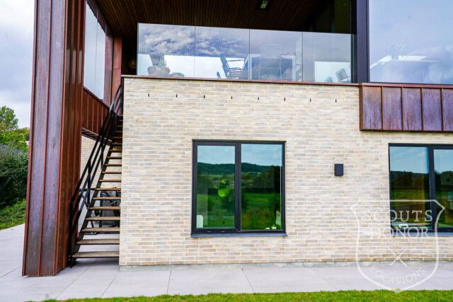 moderne arkitektur træbeklædning moderne panoramaudsigt aarhus location denmark scoutshonor 19