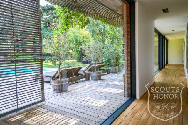 skåne arkitekttegnet villa udendørs pool naturområde luksus location denmark scoutshonor 042